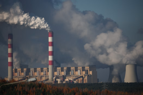 EU Moves to Relax Carbon-Pricing Program as Energy Crunch Hits Industry