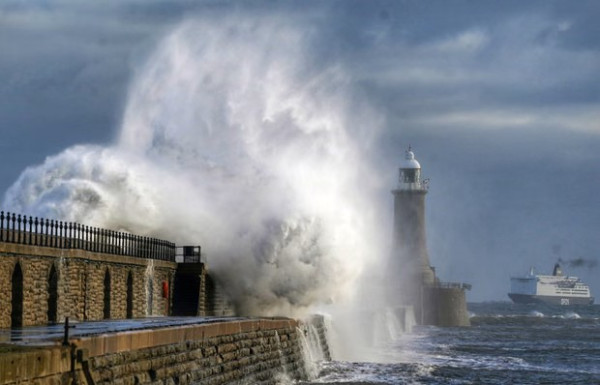 Severe' stress on oceans as rate of sea level rise doubles in 10 years, UN warns | Oceans | The Guardian